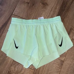 Nike AeroSwift Workout Shorts New Without Tag size Small Women’s